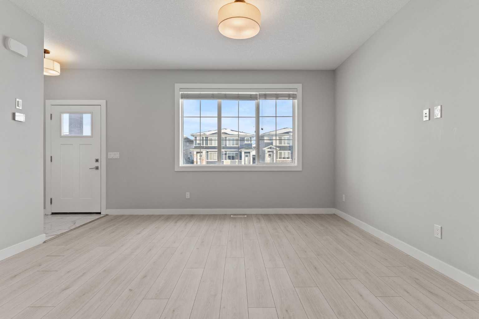 1329 Cornerstone Way NE