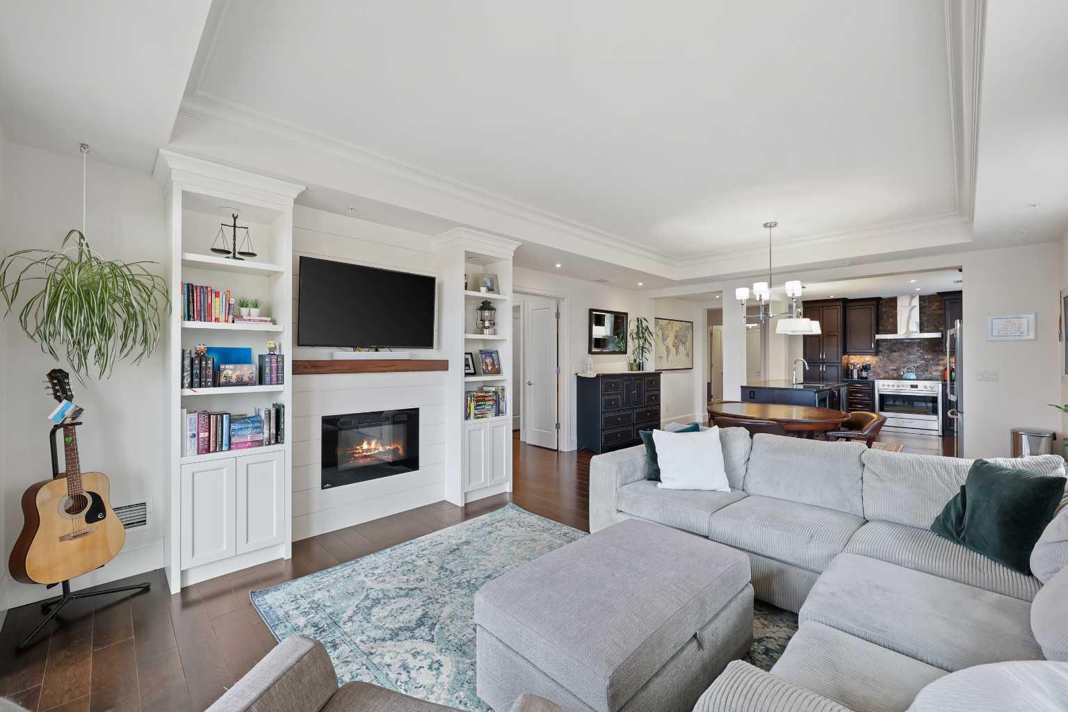 211 Quarry Way SE 102