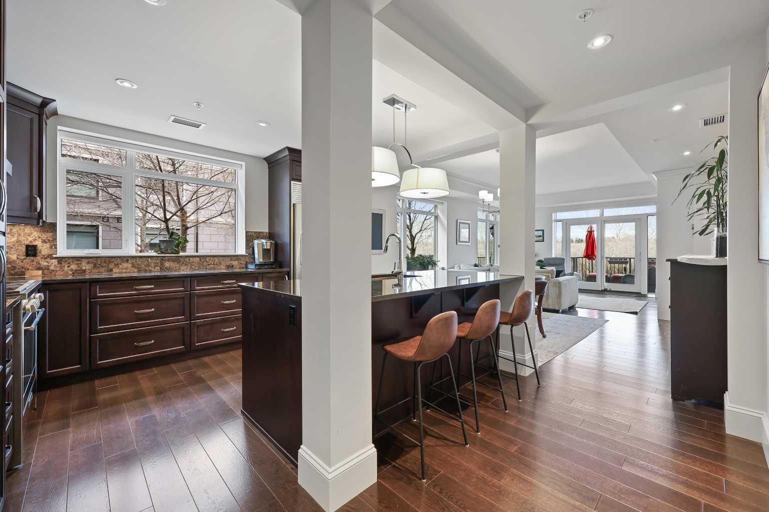 211 Quarry Way SE 102