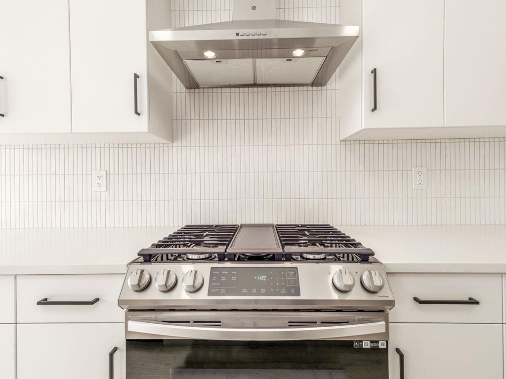 Photo of 4340 25 Avenue S, Lethbridge, AB T1K 8L6 (MLS # A2284065)