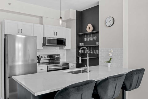 Photo of 73 Erin Woods Court #2213, Calgary, AB T2B 3V2 (MLS # A2336354)