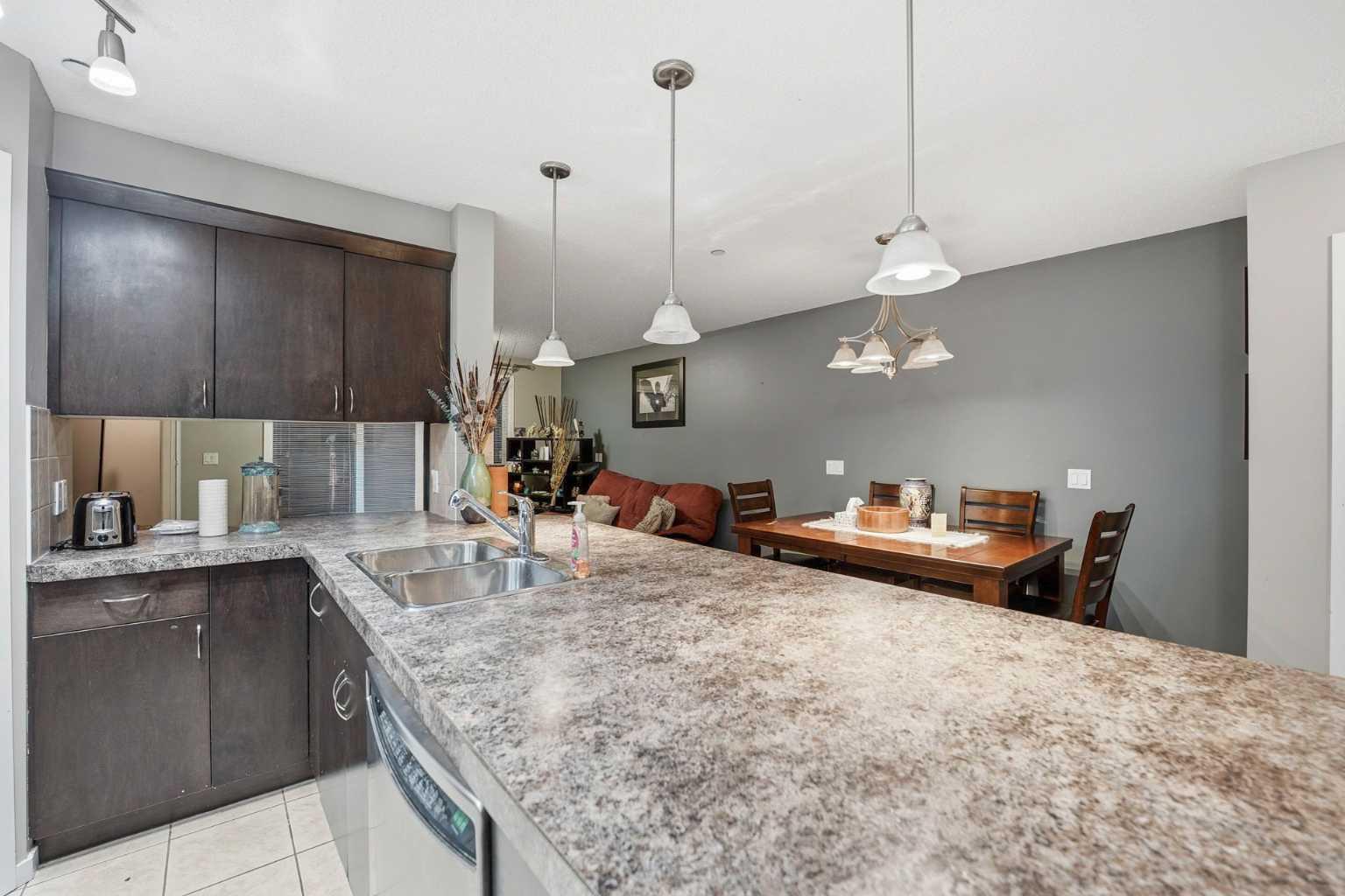 4 Kingsland Close SE 1213