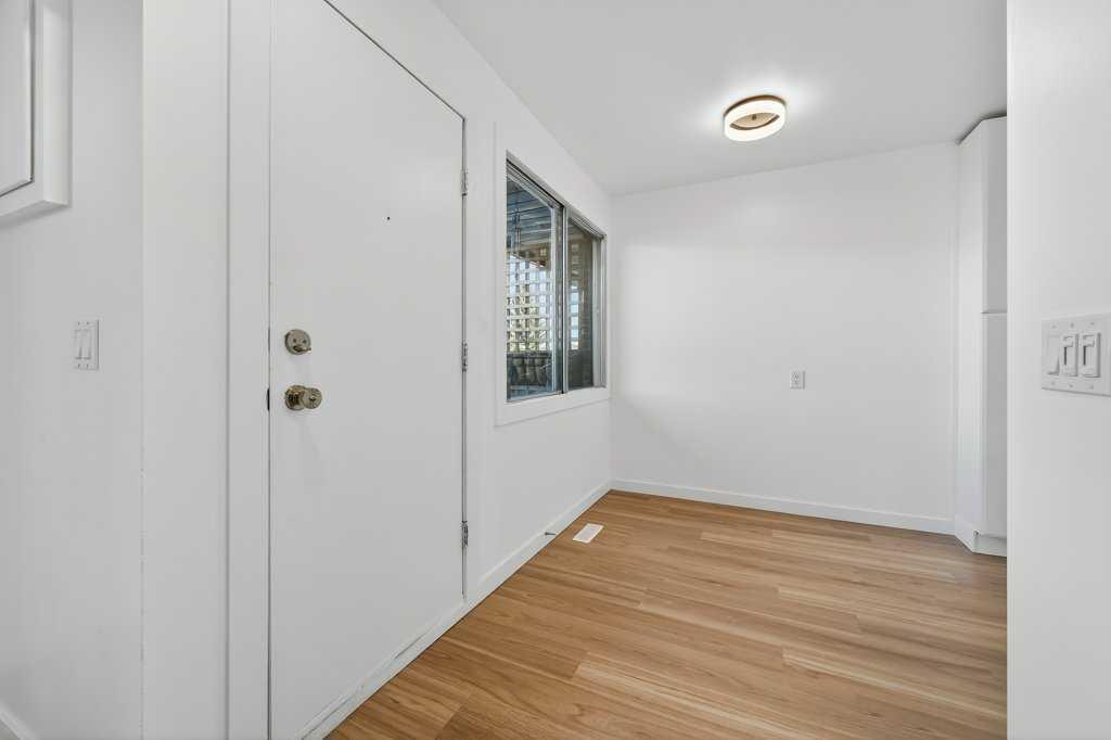 1055 72 Avenue NW 17