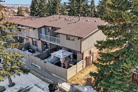 1055 72 Avenue NW 17 Calgary AB T2K 5S4