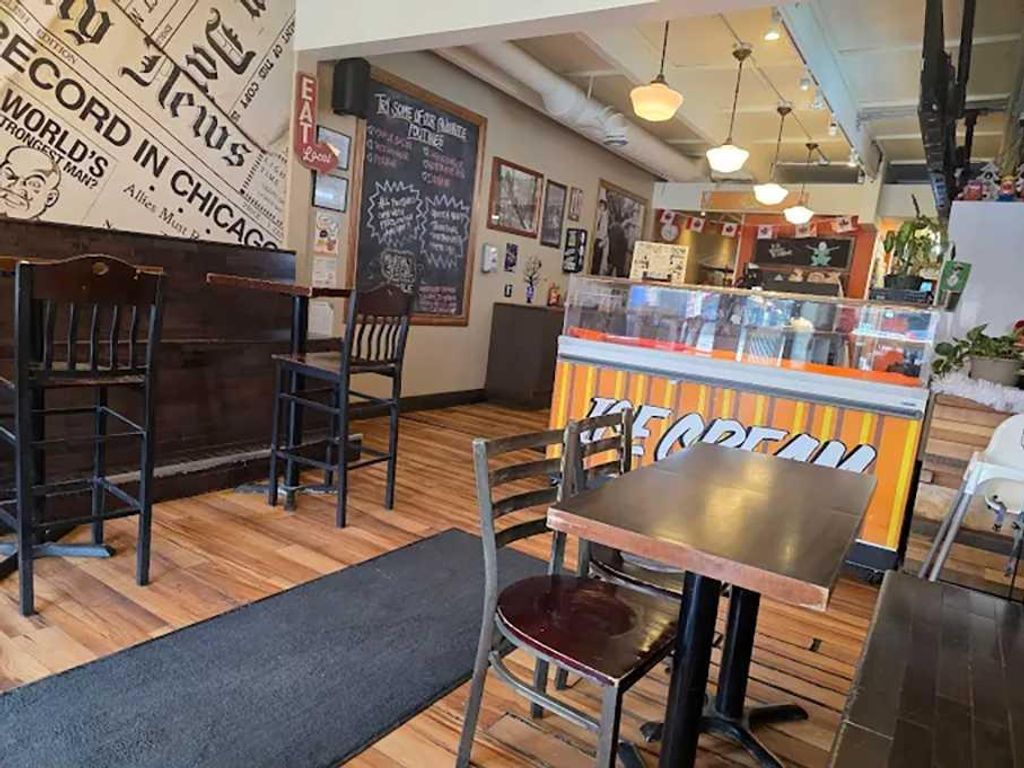 Photo of 207 10 Street NW, Calgary, AB T2N 1V5 (MLS # A2283764)