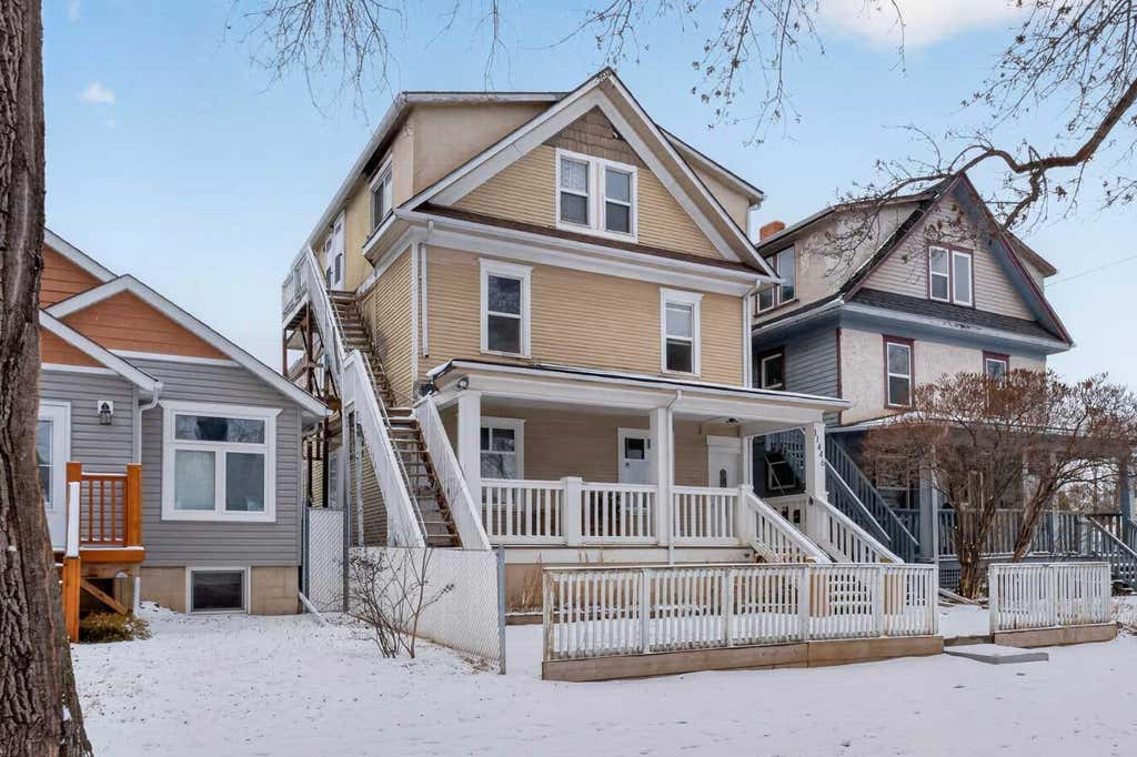 Photo of 11446 92 Street NW #1-6, Edmonton, AB T5G 0Z5 (MLS # A2313727)