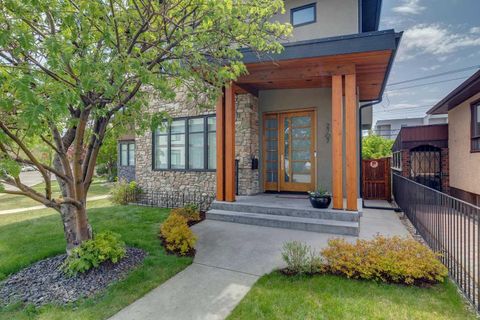 Photo of 2707 1 Avenue NW, Calgary, AB T2N 0C7 (MLS # A2315571)