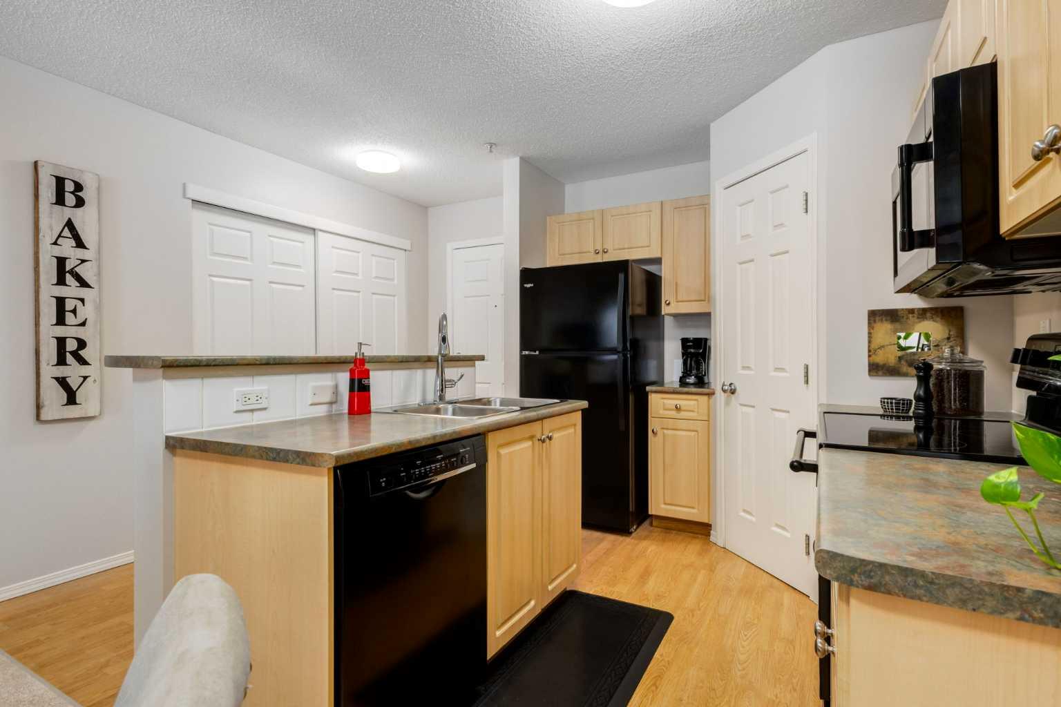 270 Shawville Way SE 110