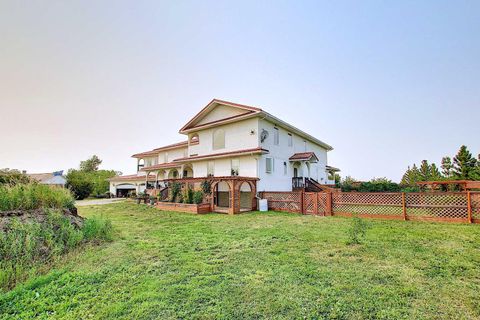 255046 Township Road 250 Rural Wheatland County AB T1P 0K6