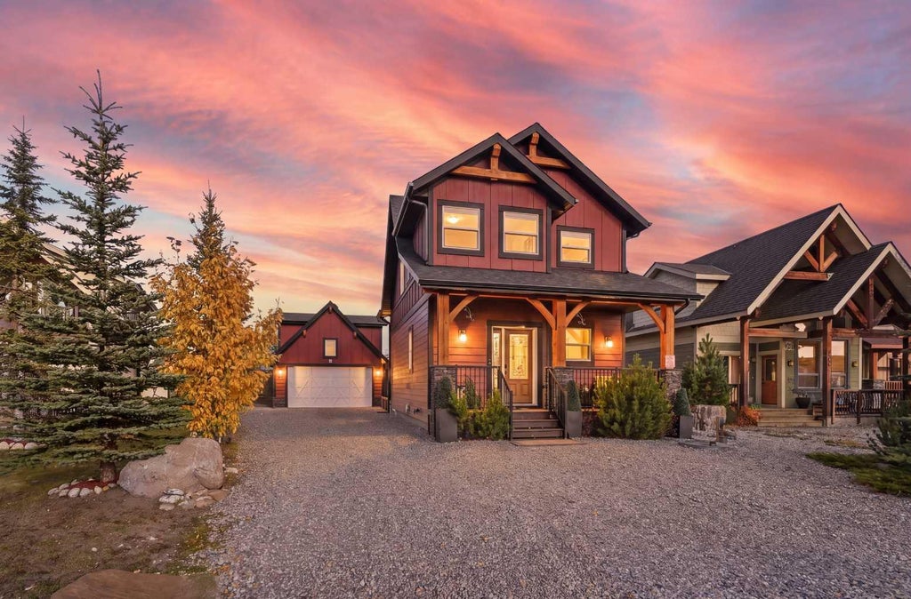 Photo of 210 Cottageclub Crescent, Rural Rocky View County, AB T4C 1B1 (MLS # A2351102)
