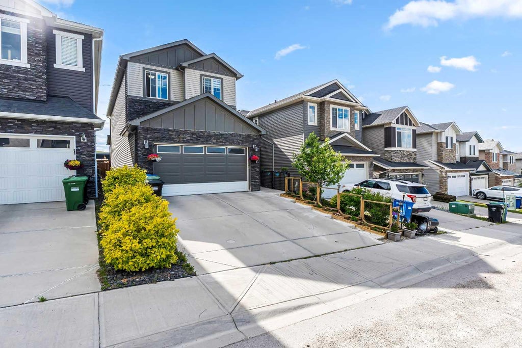 Photo of 236 Nolanhurst Crescent NW, Calgary, AB T3R 0Z4 (MLS # A2322903)