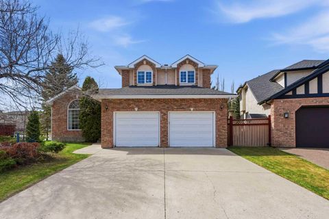 Photo of 6 Christie Briar Lane SW, Calgary, AB T3H 2H5 (MLS # A2308376)