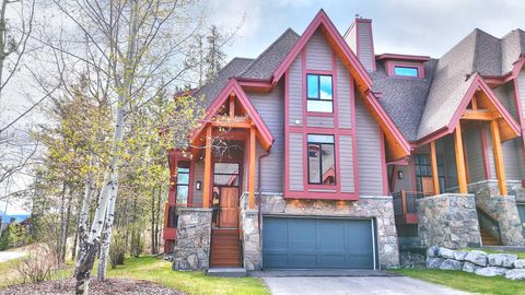 101 Armstrong Place 1 Canmore AB T1W 3M2