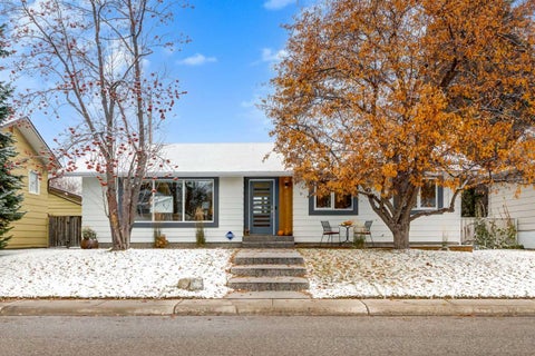Photo of 10815 Maplecreek Drive SE, Calgary, AB T2J 1V4 (MLS # A2354992)