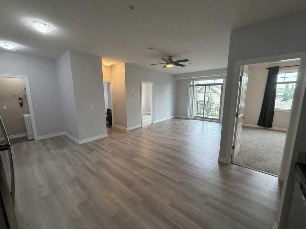 Photo of 117 Copperpond Common SE #219, Calgary, AB T2Z 5E2 (MLS # A2339038)
