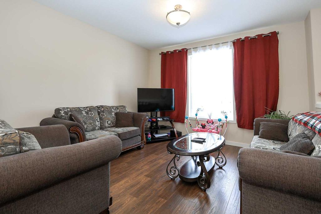 Photo of 267 Lancaster Drive, Red Deer, AB T4R 0R1 (MLS # A2287678)