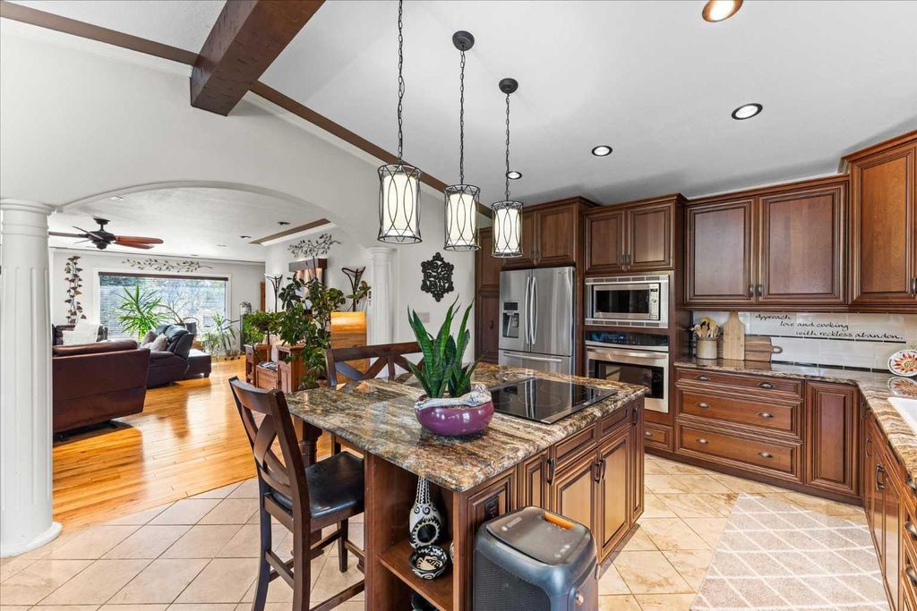 Photo of 11124 110a Avenue, Edmonton, AB T5H 1K1 (MLS # A2298157)