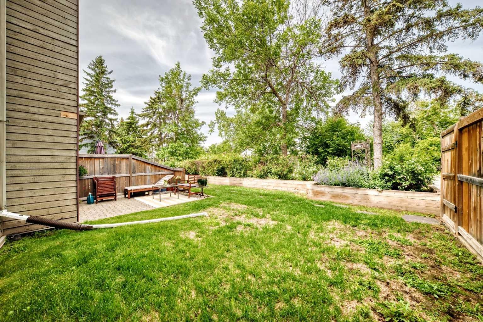 2218 30 Street SW 101