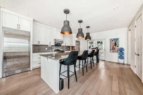 Photo of 112 Hanover Road SW, Calgary, AB T2V 3J4 (MLS # A2302268)