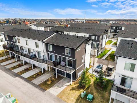 Photo of 85 Walgrove Common SE, Calgary, AB T2X 4C2 (MLS # A2326973)