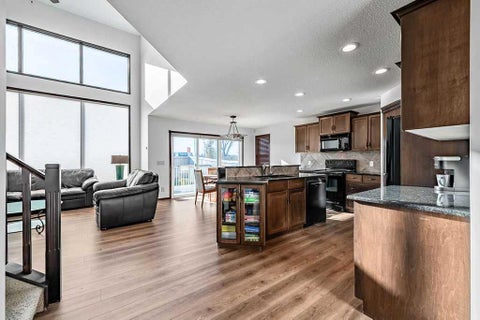 Photo of 180 Chapalina Heights SE, Calgary, AB T2X 0B2 (MLS # A2354253)