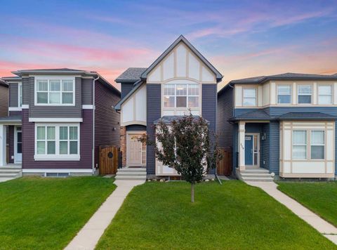 Photo of 115 Evansborough Crescent NW, Calgary, AB T3P 0M3 (MLS # A2312666)