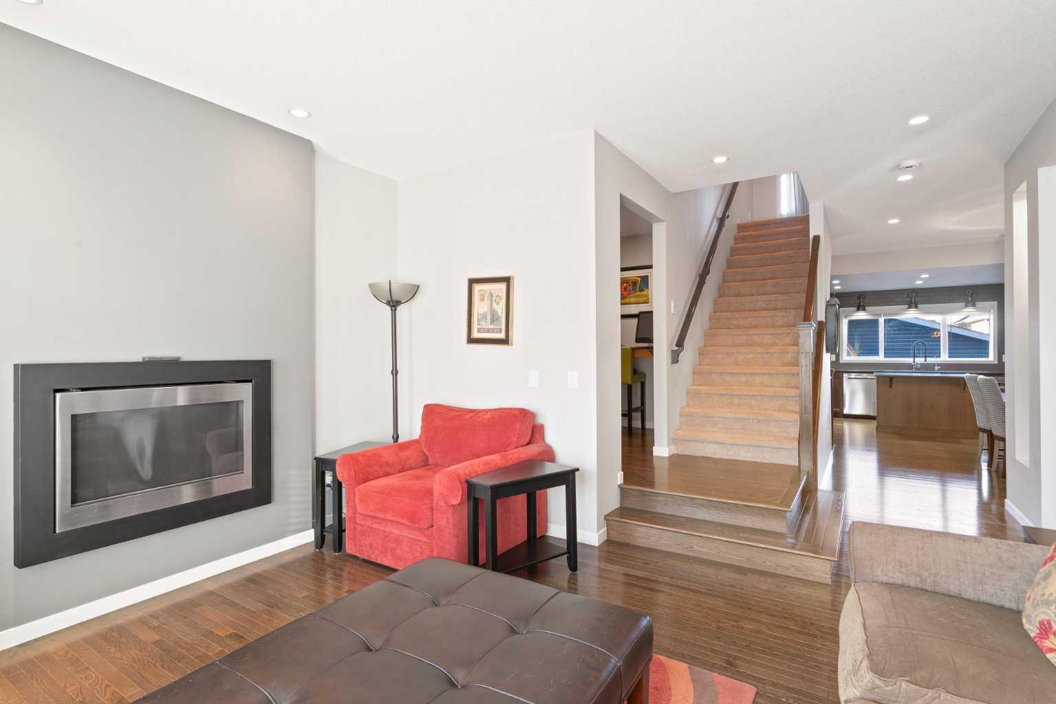 219 River Heights Green