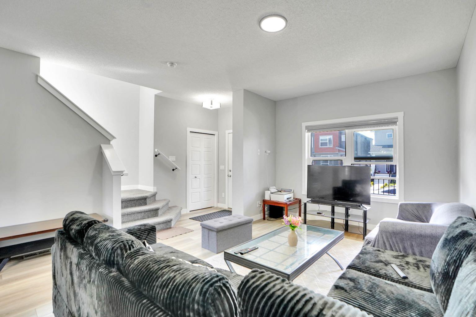 20 Cornerstone Link NE