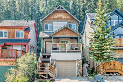 985 Wilson Way Canmore AB T1W 2Y9