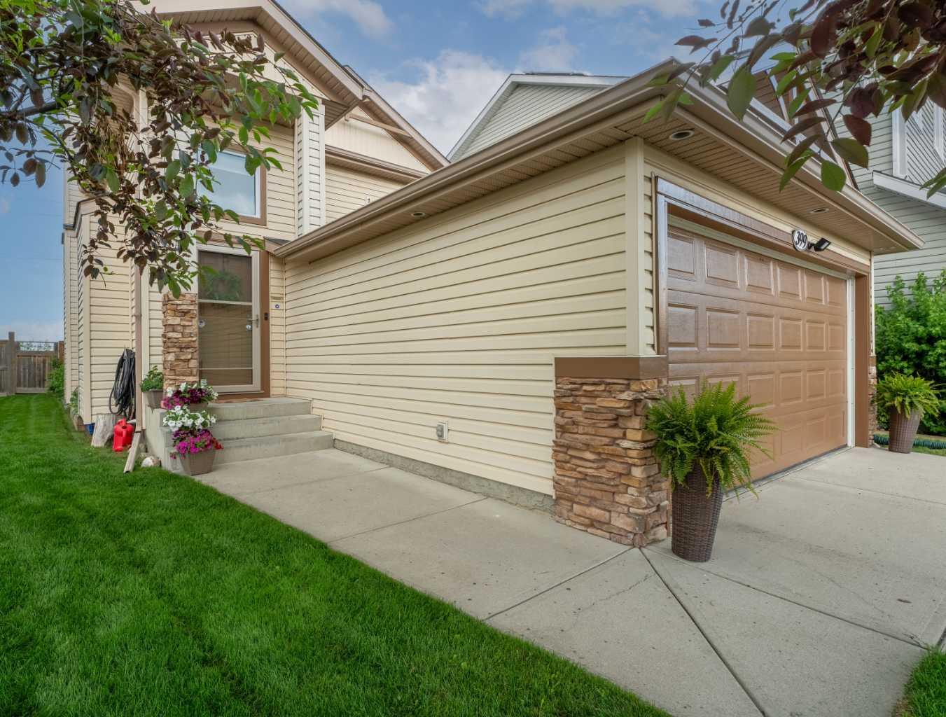 399 Tuscany Ridge Heights NW