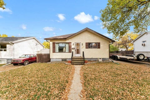 Photo of 2685 15 Avenue SE, Medicine Hat, AB T1A 4C7 (MLS # A2351884)