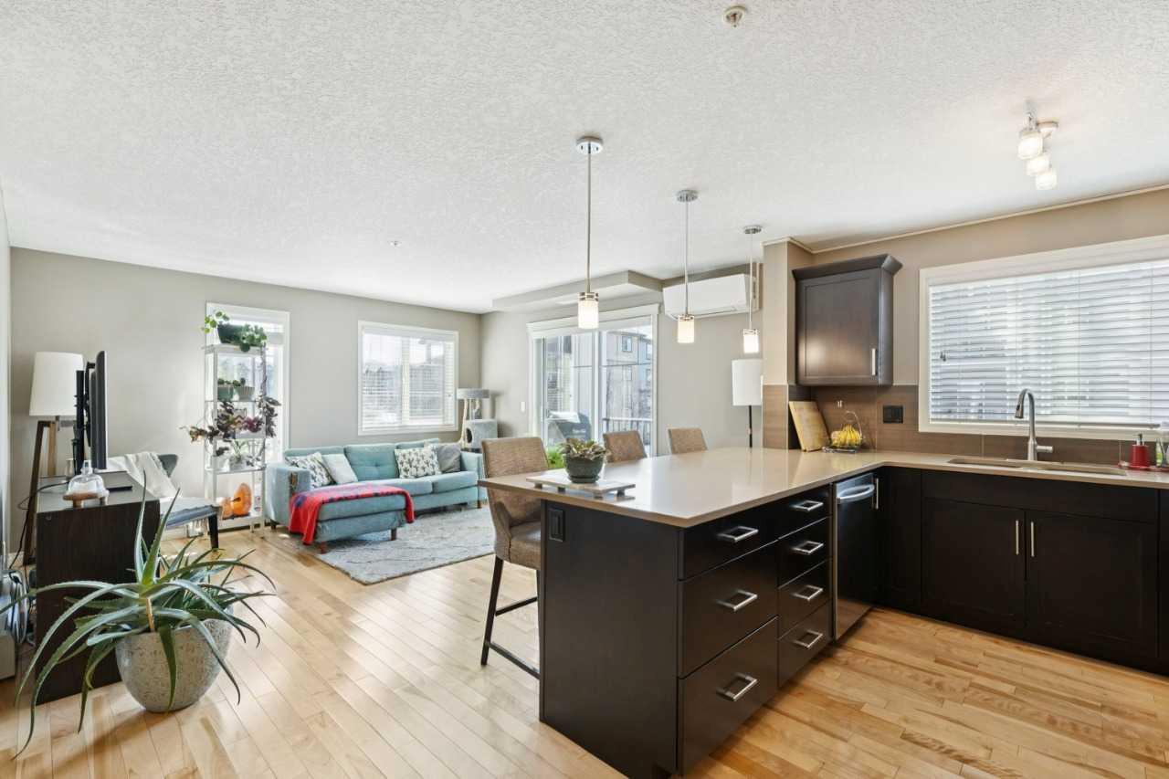 130 Panatella Street NW 2321