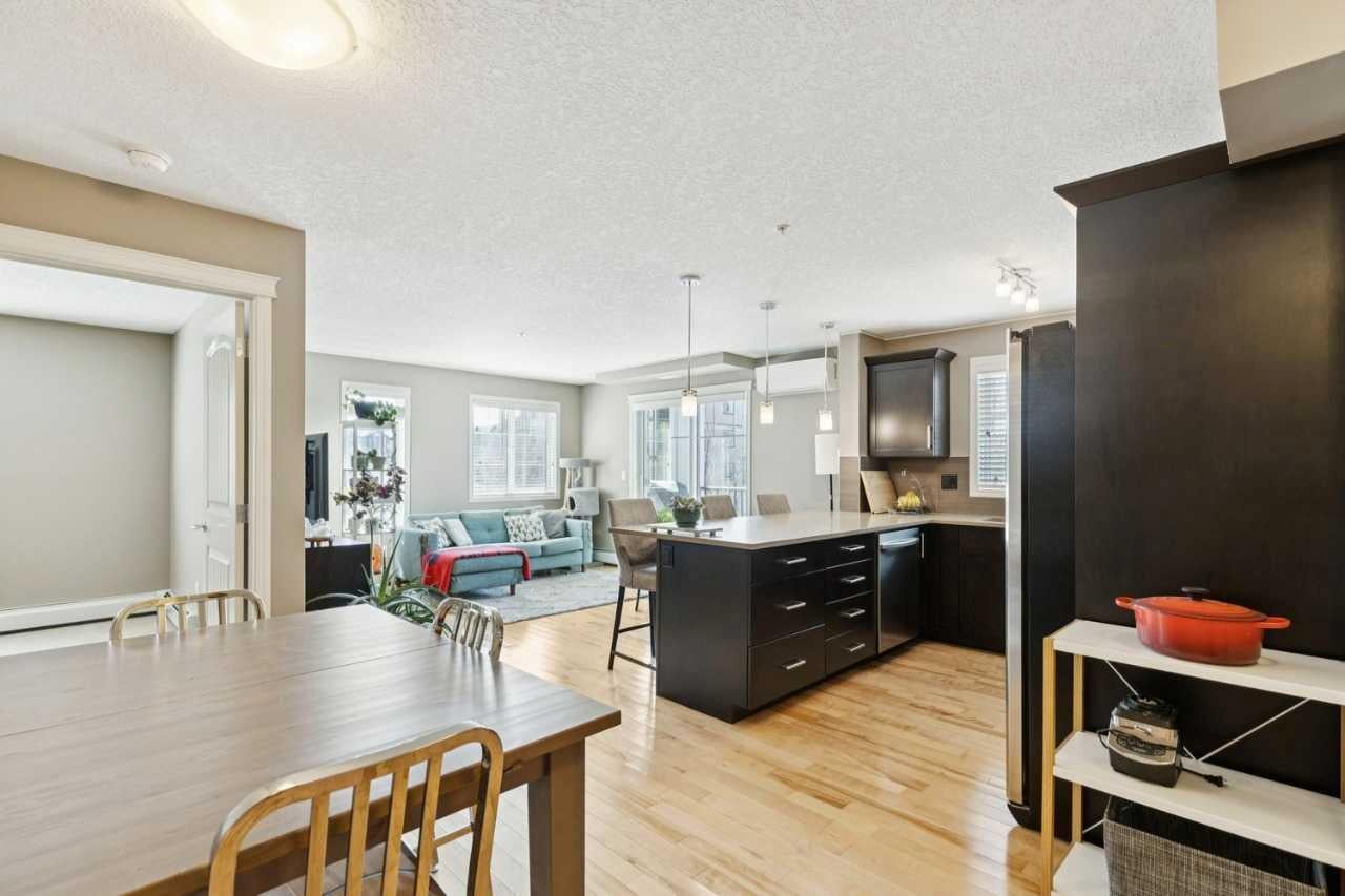 130 Panatella Street NW 2321