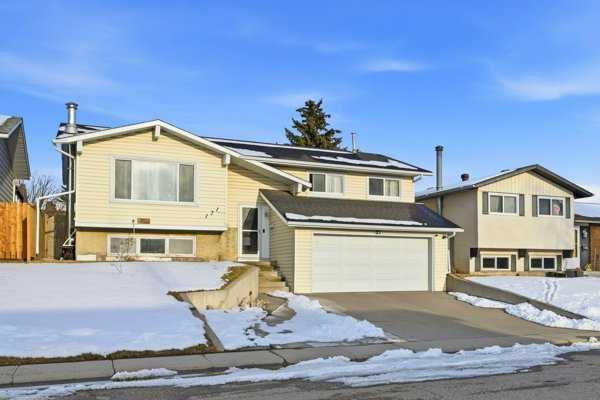 171 Rundlefield Crescent NE