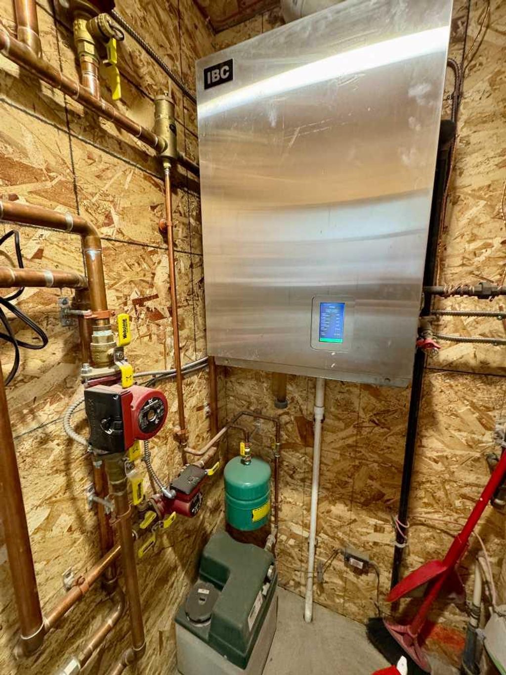 Photo of 913 13 Ave Ave, Coaldale, AB T1M 1H2 (MLS # A2295955)