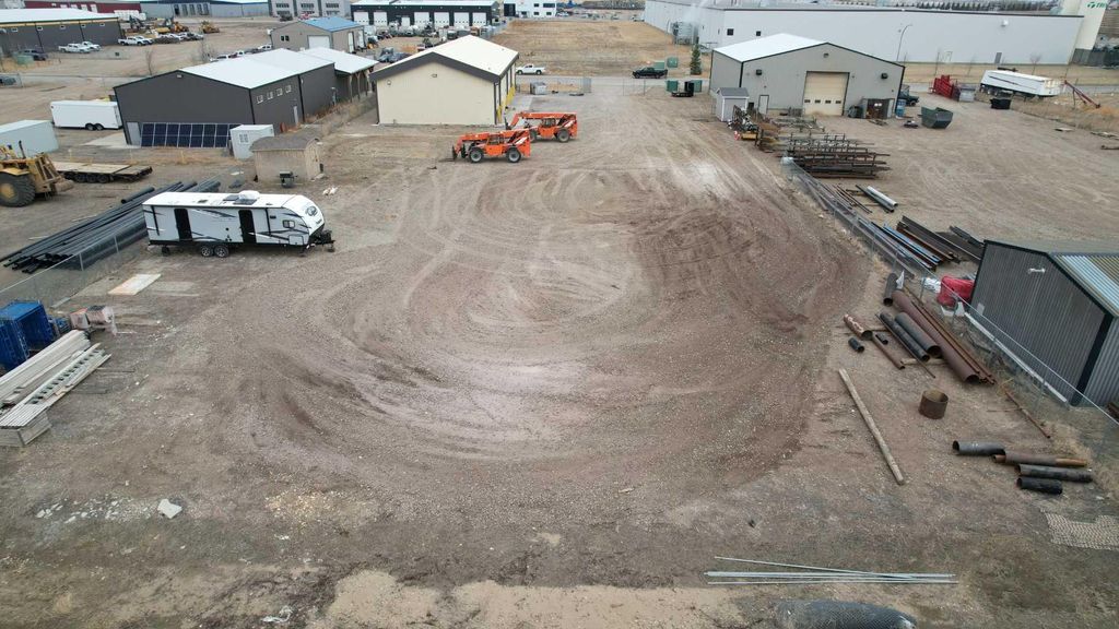 Photo of 913 13 Ave Ave, Coaldale, AB T1M 1H2 (MLS # A2295955)