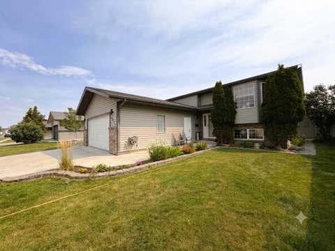 Photo of 2423 7 Avenue NE, Medicine Hat, AB T1C 1Y7 (MLS # A2331154)