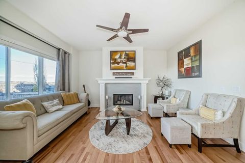 115 Mahogany Way SE Calgary AB T3M 1N5