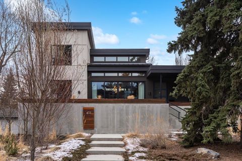 411 Cliffe Avenue SW Calgary AB T2S 0Z3