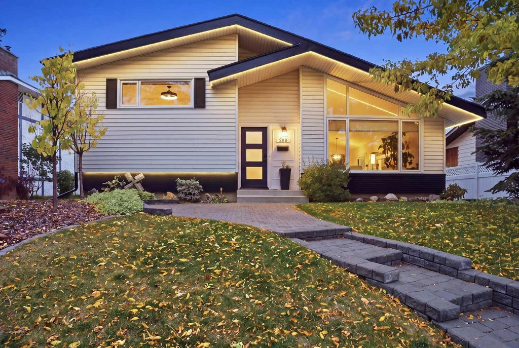 Photo of 528 Willacy Drive SE, Calgary, AB T2J 2C4 (MLS # A2349105)