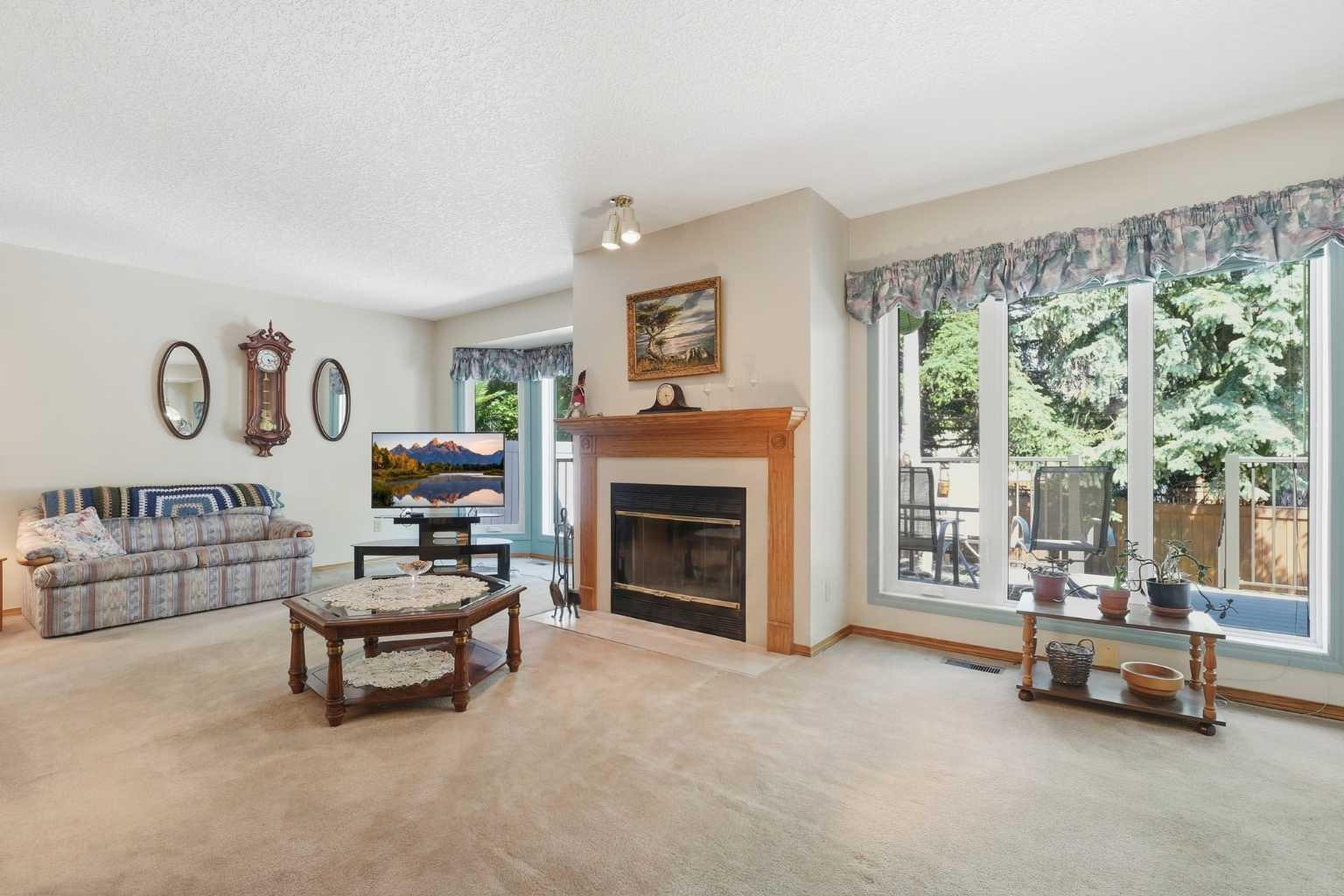 22A Woodmeadow Close SW