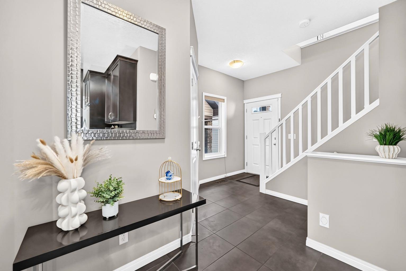 325 Kincora Glen Rise NW