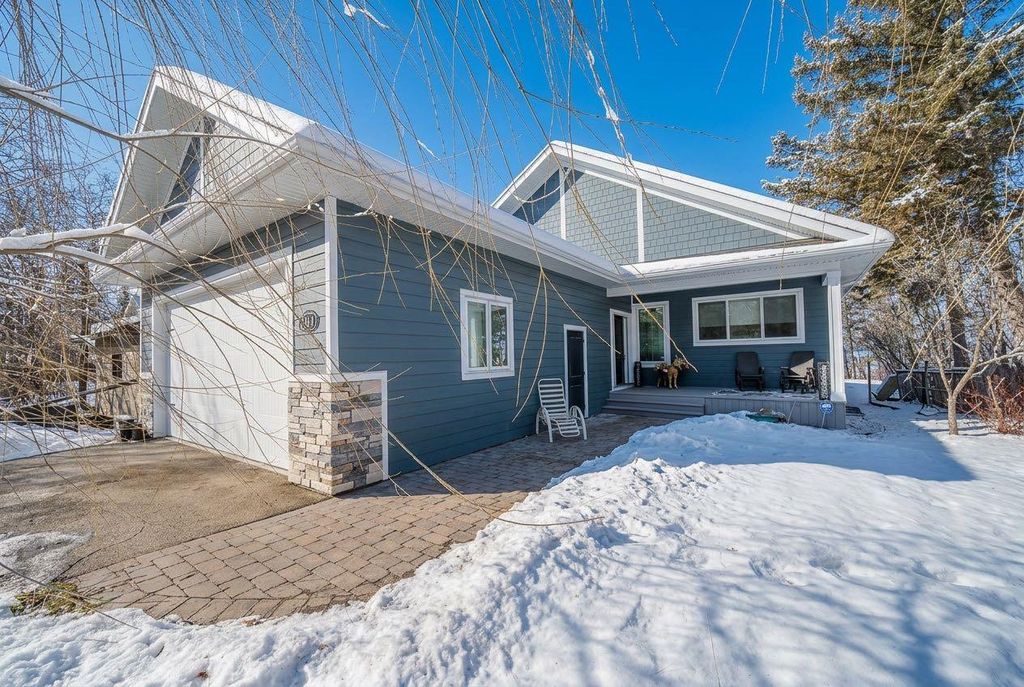Photo of 144 Jarvis Bay Drive, Jarvis Bay, AB T4S 2R8 (MLS # A2295886)