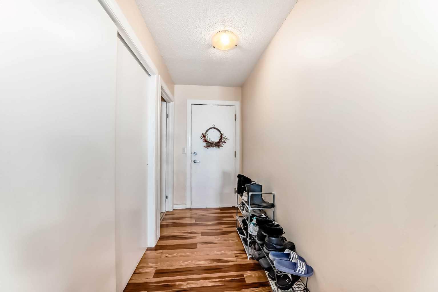 611 67 Avenue SW 207