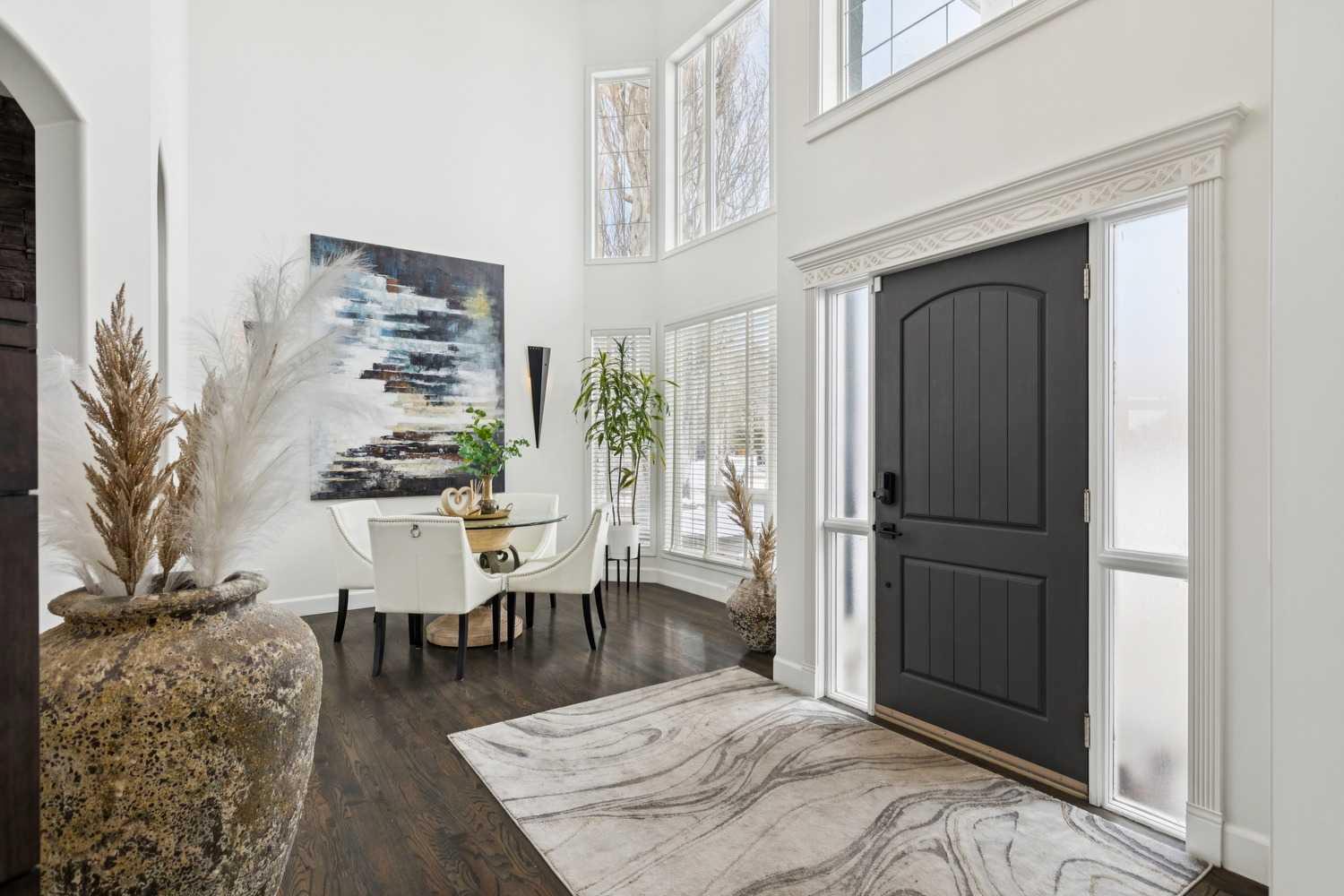 129 Mt Douglas Circle SE