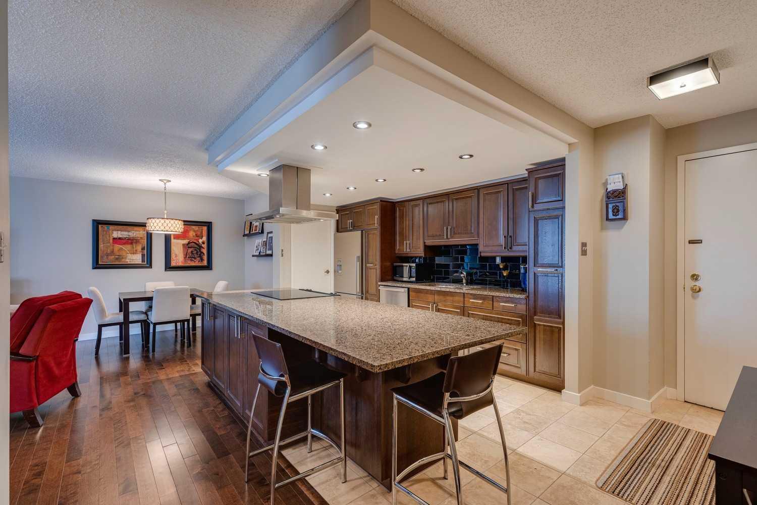 133 25 Avenue SW 6E