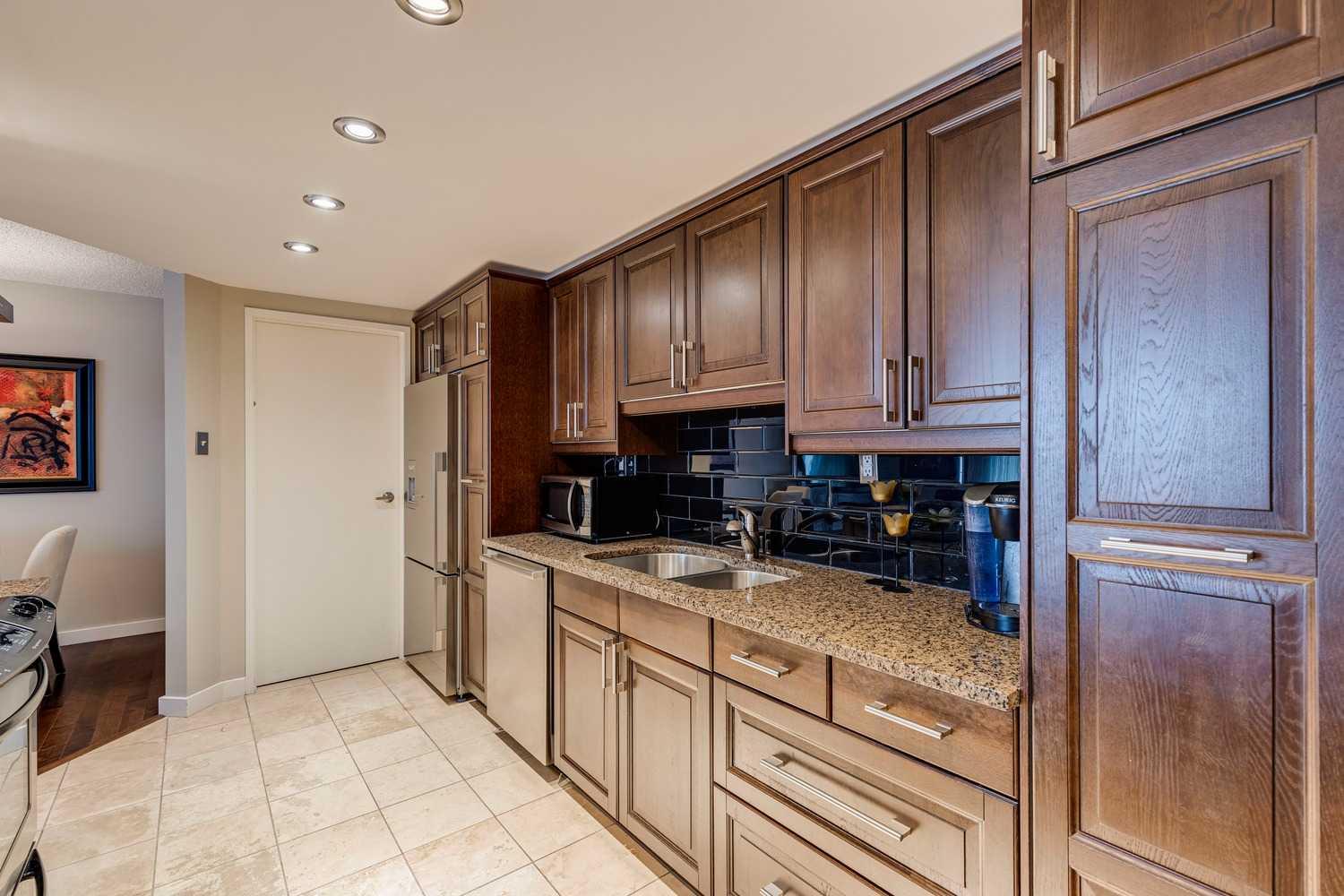 133 25 Avenue SW 6E