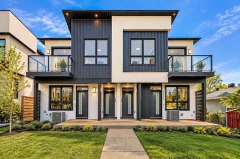 Photo of 1524 29 Avenue SW #2, Calgary, AB T2T 1M3 (MLS # A2327689)