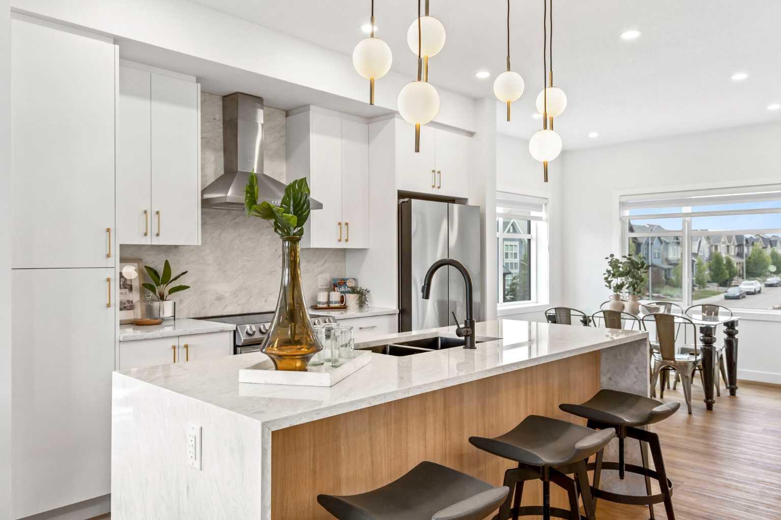 200 Belvedere Boulevard SE 704