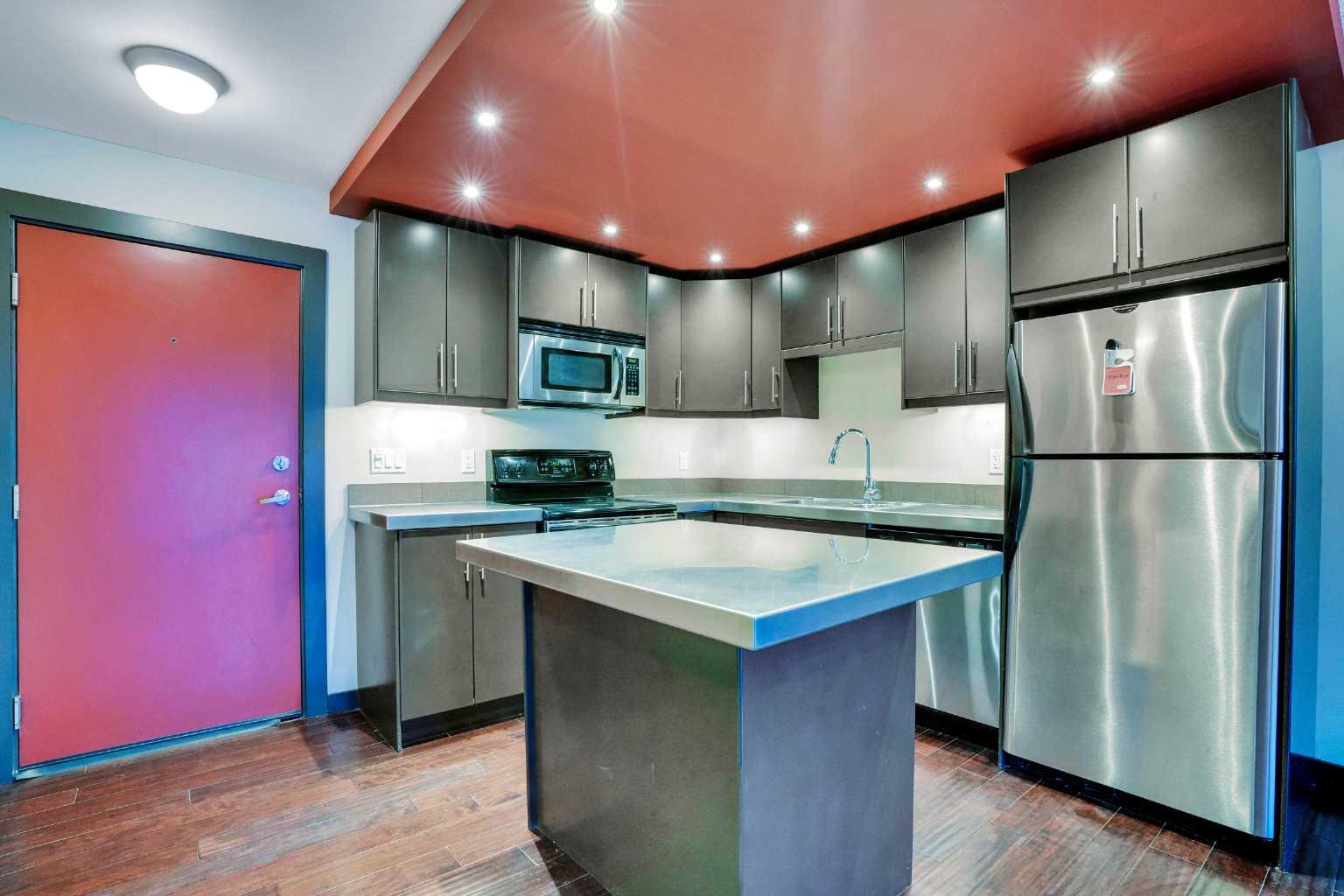 1301 17 Avenue NW 211